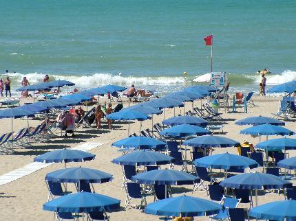 Grand Hotel Golf Tirrenia Instalações foto